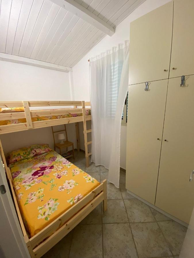איספיקה Villa Il Sole מראה חיצוני תמונה